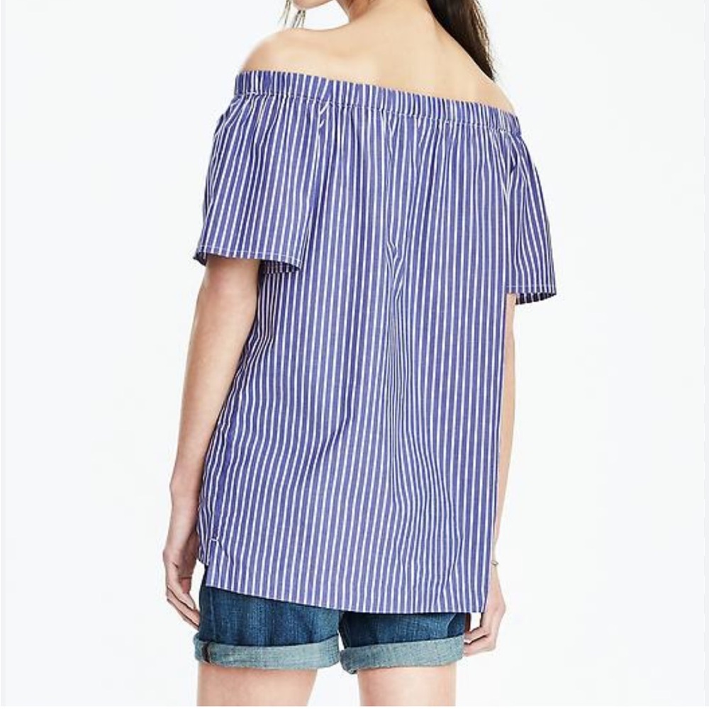 Banana Republic‎ Off -Shoulder Top Women Size Small Blue Striped Lightweight